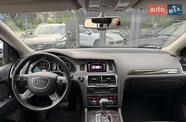 Внедорожник / Кроссовер Audi Q7 2013 в 