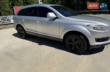 Внедорожник / Кроссовер Audi Q7 2006 в 