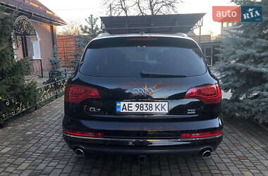 Внедорожник / Кроссовер Audi Q7 2014 в 