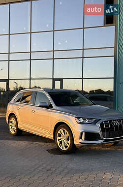 Внедорожник / Кроссовер Audi Q7 2022 в Львове