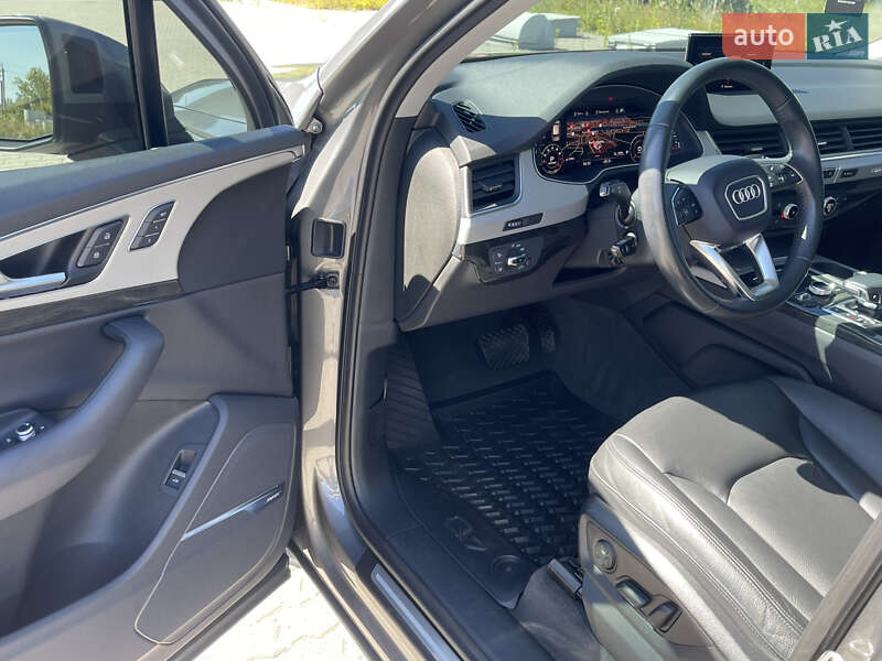 Внедорожник / Кроссовер Audi Q7 2018 в Виннице