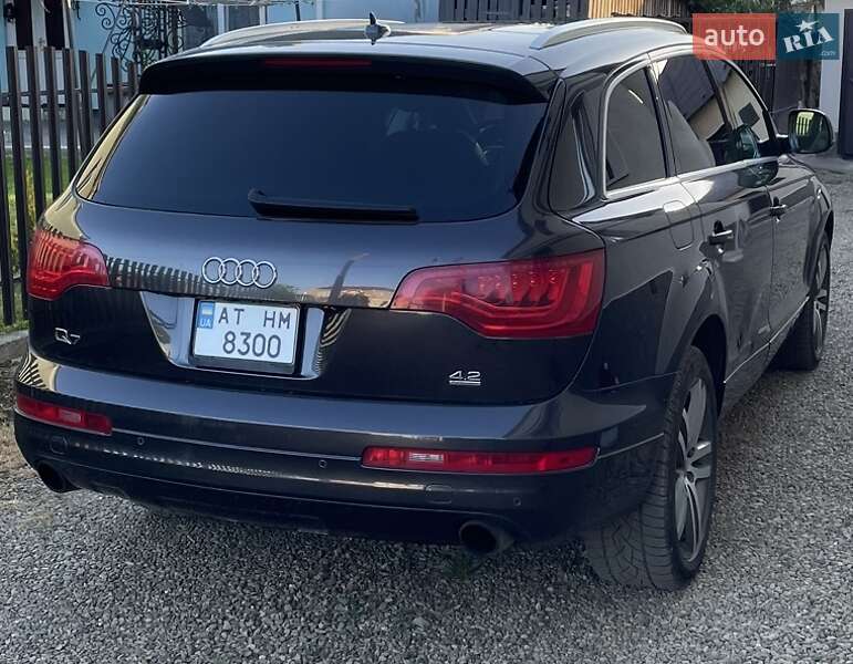 Внедорожник / Кроссовер Audi Q7 2007 в Калуше
