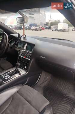 Внедорожник / Кроссовер Audi Q7 2007 в 
