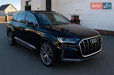 Позашляховик / Кросовер Audi Q7 2020 в Хусті