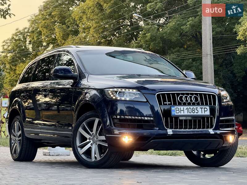 Внедорожник / Кроссовер Audi Q7 2012 в Одессе