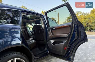 Позашляховик / Кросовер Audi Q7 2012 в 