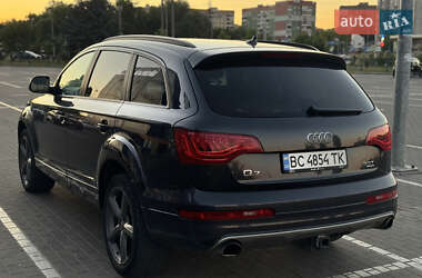 Внедорожник / Кроссовер Audi Q7 2014 в 