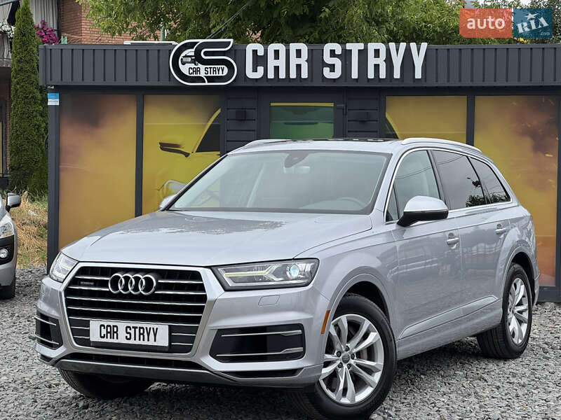Внедорожник / Кроссовер Audi Q7 2017 в Стрые