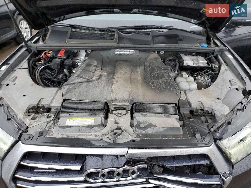 Позашляховик / Кросовер Audi Q7 2018 в Львові