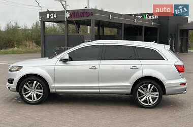 Внедорожник / Кроссовер Audi Q7 2014 в 