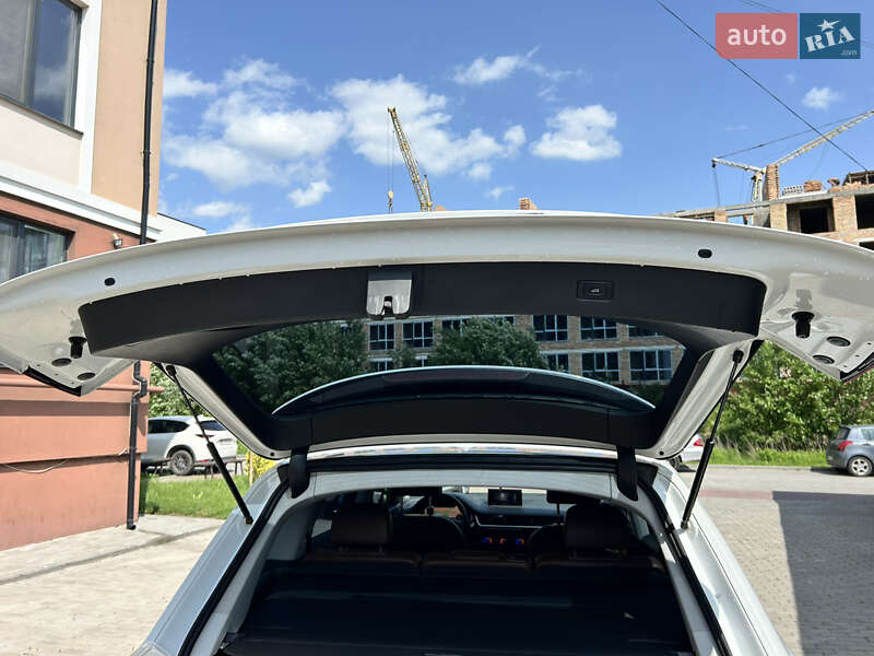 Позашляховик / Кросовер Audi Q7 2015 в Рівному