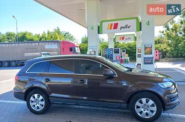 Внедорожник / Кроссовер Audi Q7 2014 в 
