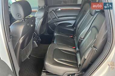 Внедорожник / Кроссовер Audi Q7 2009 в 