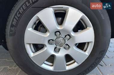Внедорожник / Кроссовер Audi Q7 2014 в 