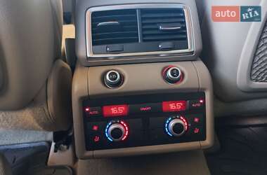 Внедорожник / Кроссовер Audi Q7 2014 в 