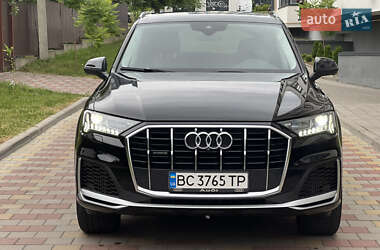 Внедорожник / Кроссовер Audi Q7 2019 в 