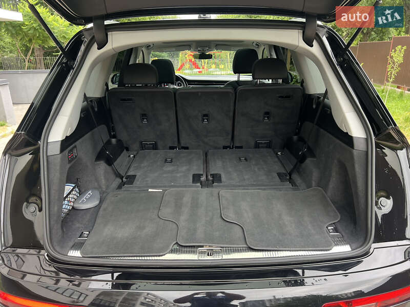 Внедорожник / Кроссовер Audi Q7 2019 в Львове