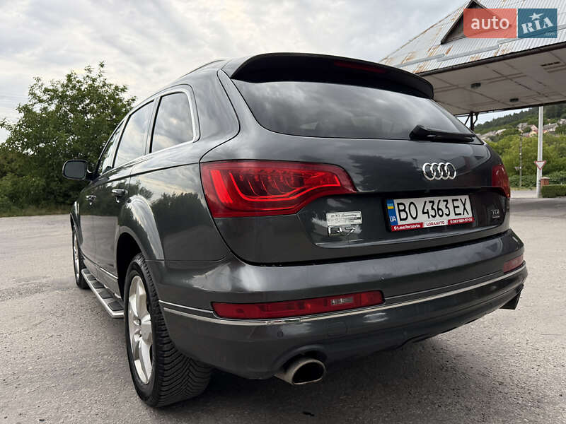 Внедорожник / Кроссовер Audi Q7 2013 в Кременце