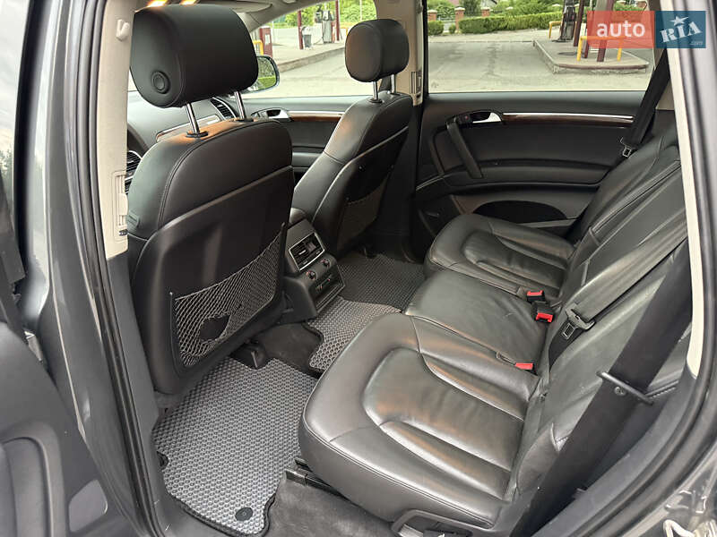 Внедорожник / Кроссовер Audi Q7 2013 в Кременце