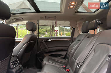 Позашляховик / Кросовер Audi Q7 2013 в 