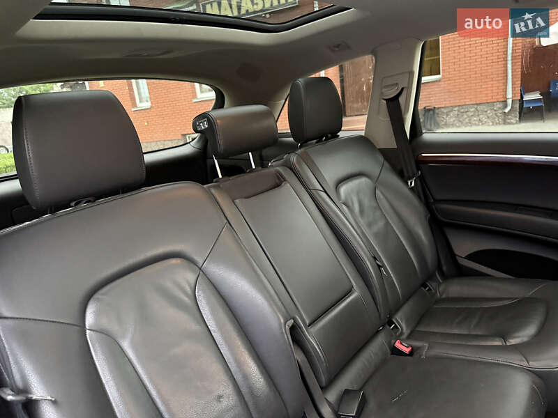 Внедорожник / Кроссовер Audi Q7 2013 в Кременце