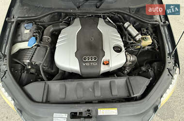 Позашляховик / Кросовер Audi Q7 2013 в 