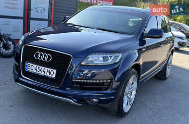 Внедорожник / Кроссовер Audi Q7 2010 в 