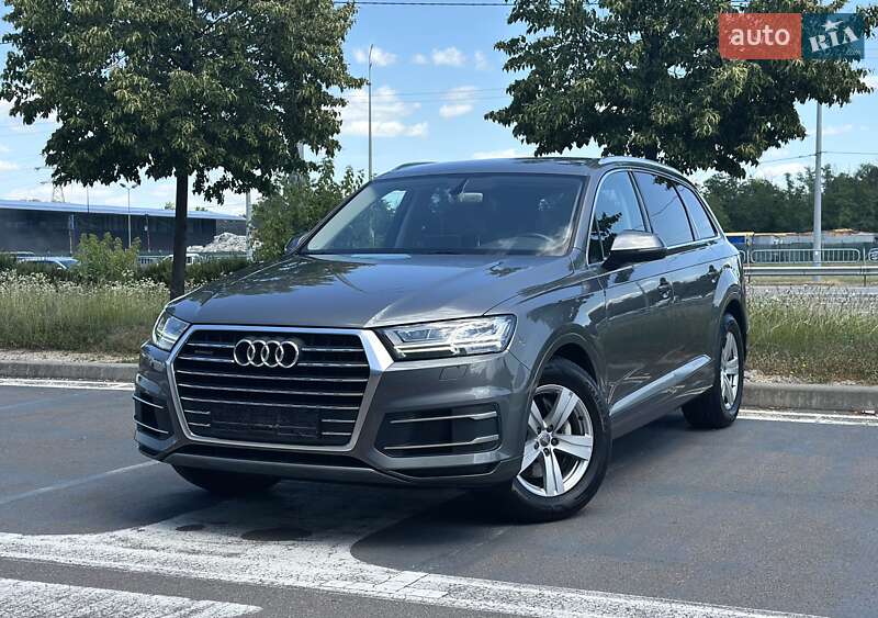 Audi Q7 2015