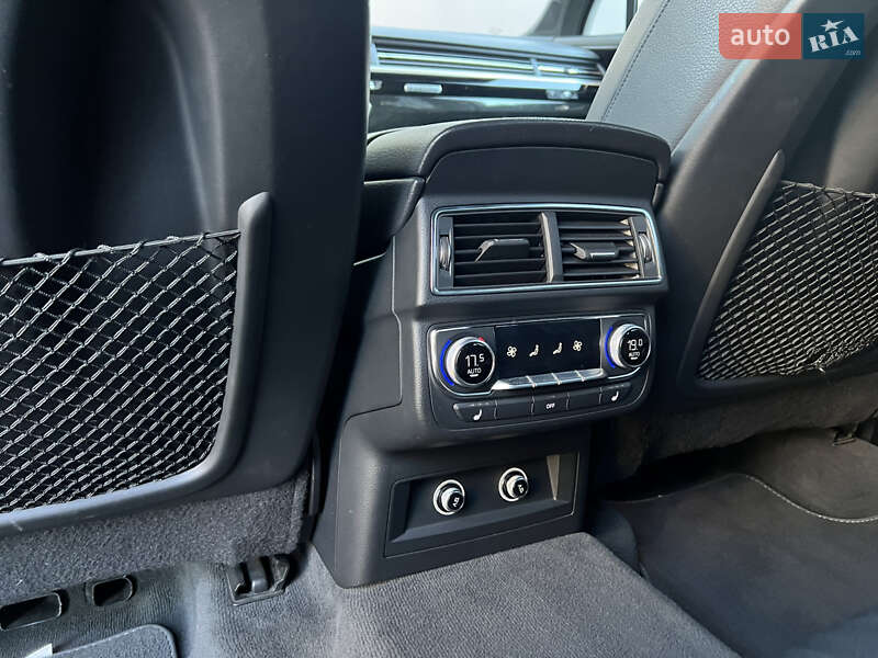 Внедорожник / Кроссовер Audi Q7 2017 в Киеве