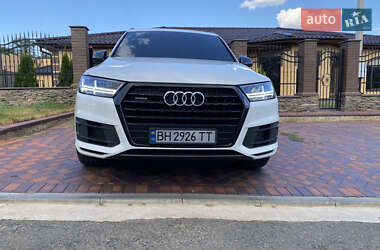 Внедорожник / Кроссовер Audi Q7 2017 в Одессе