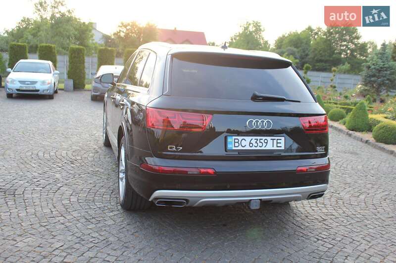 Внедорожник / Кроссовер Audi Q7 2016 в Жовкве