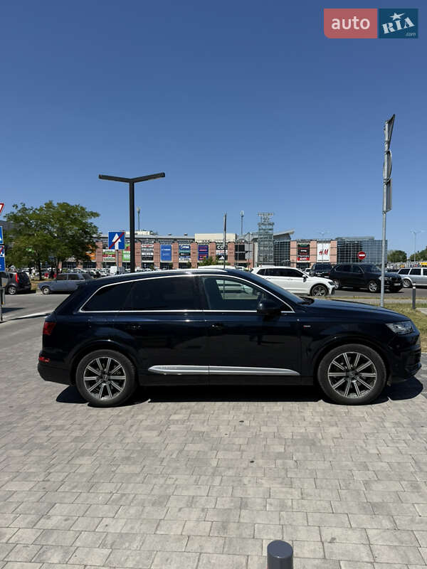 Внедорожник / Кроссовер Audi Q7 2017 в Львове фото 11 Внедорожник / Кроссовер Audi Q7 2017 в Львове