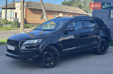 Внедорожник / Кроссовер Audi Q7 2015 в 
