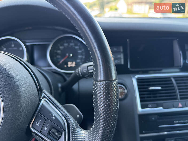 Внедорожник / Кроссовер Audi Q7 2015 в Прилуках
