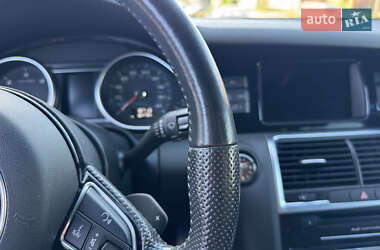 Внедорожник / Кроссовер Audi Q7 2015 в 