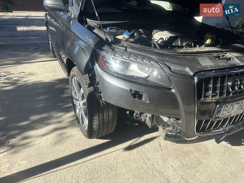 Внедорожник / Кроссовер Audi Q7 2015 в Конотопе
