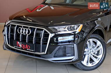 Внедорожник / Кроссовер Audi Q7 2021 в 