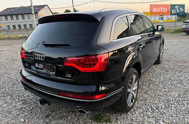 Внедорожник / Кроссовер Audi Q7 2015 в 