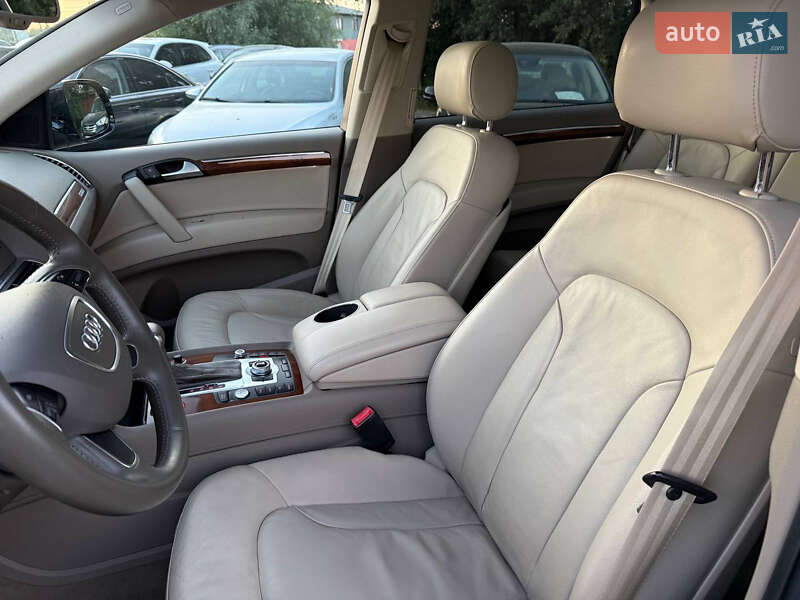 Внедорожник / Кроссовер Audi Q7 2015 в Коломые