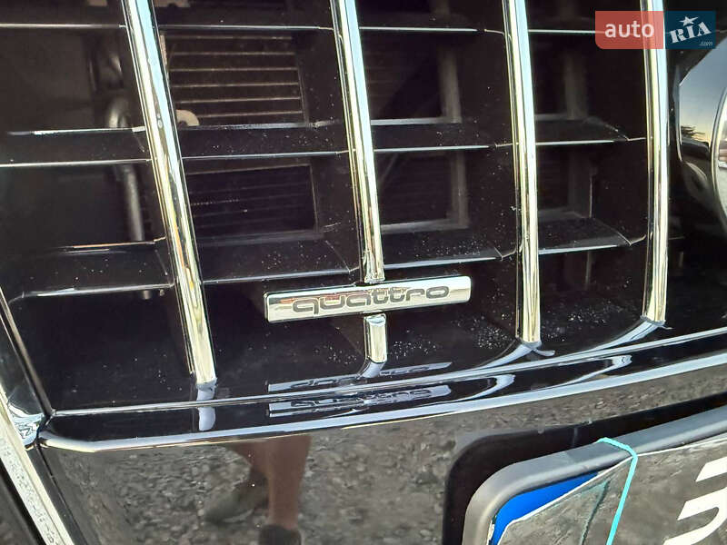 Внедорожник / Кроссовер Audi Q7 2015 в Коломые