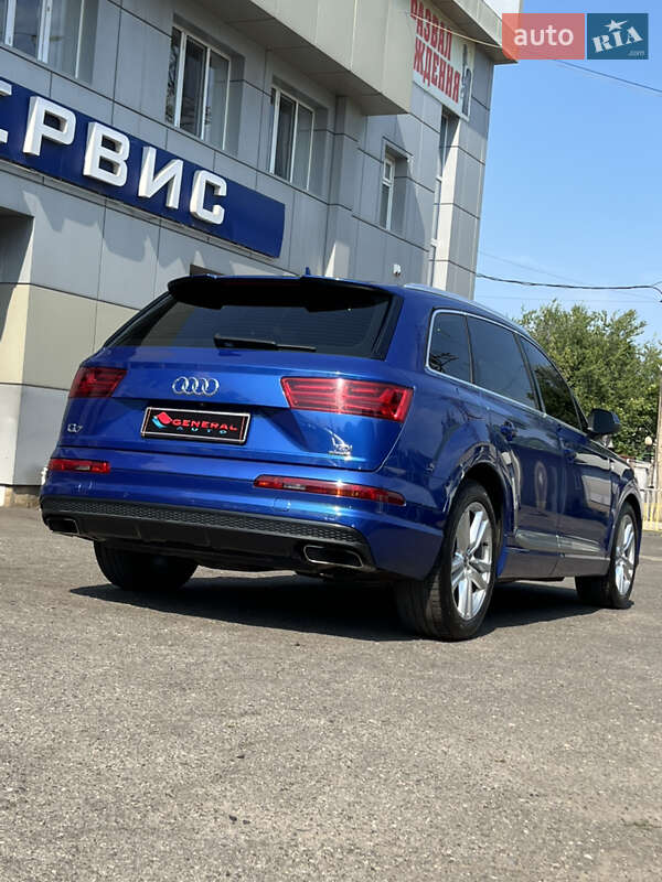 Позашляховик / Кросовер Audi Q7 2016 в Одесі