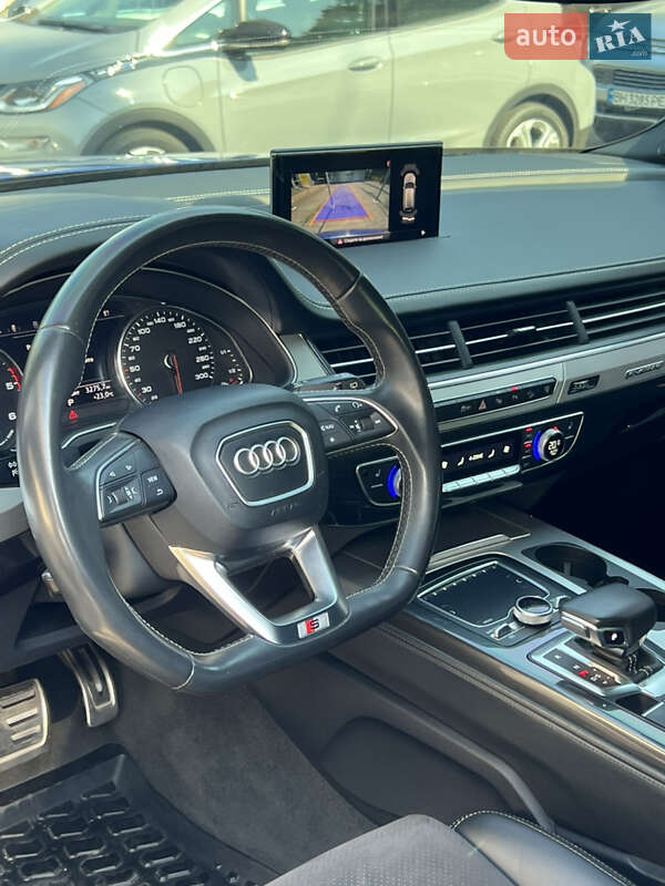 Позашляховик / Кросовер Audi Q7 2016 в Одесі