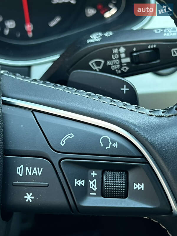 Позашляховик / Кросовер Audi Q7 2016 в Одесі