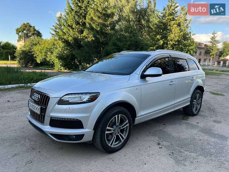 Позашляховик / Кросовер Audi Q7 2010 в Лисянці