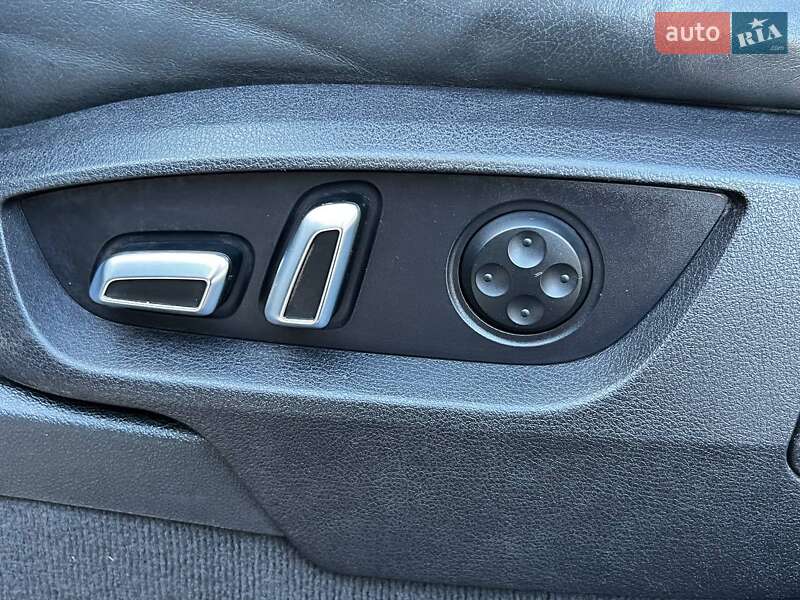 Позашляховик / Кросовер Audi Q7 2010 в Лисянці