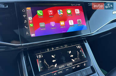 Внедорожник / Кроссовер Audi Q7 2021 в 