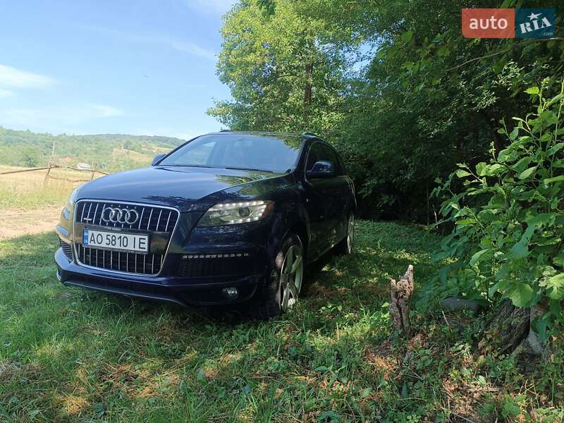 Внедорожник / Кроссовер Audi Q7 2013 в Мукачево