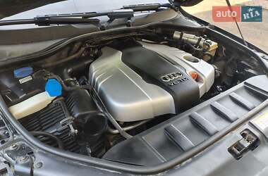 Внедорожник / Кроссовер Audi Q7 2013 в 