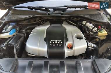 Внедорожник / Кроссовер Audi Q7 2013 в 