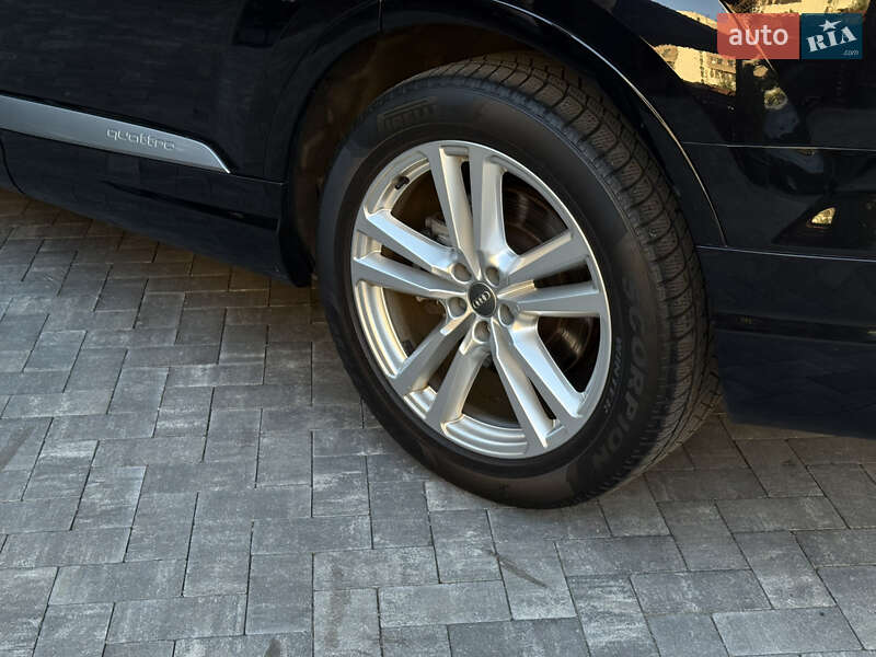 Внедорожник / Кроссовер Audi Q7 2016 в Киеве фото 49 Внедорожник / Кроссовер Audi Q7 2016 в Киеве